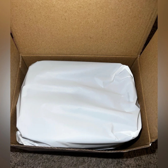 NIB Cat/Dog Water Fountain - Picture 8 of 9